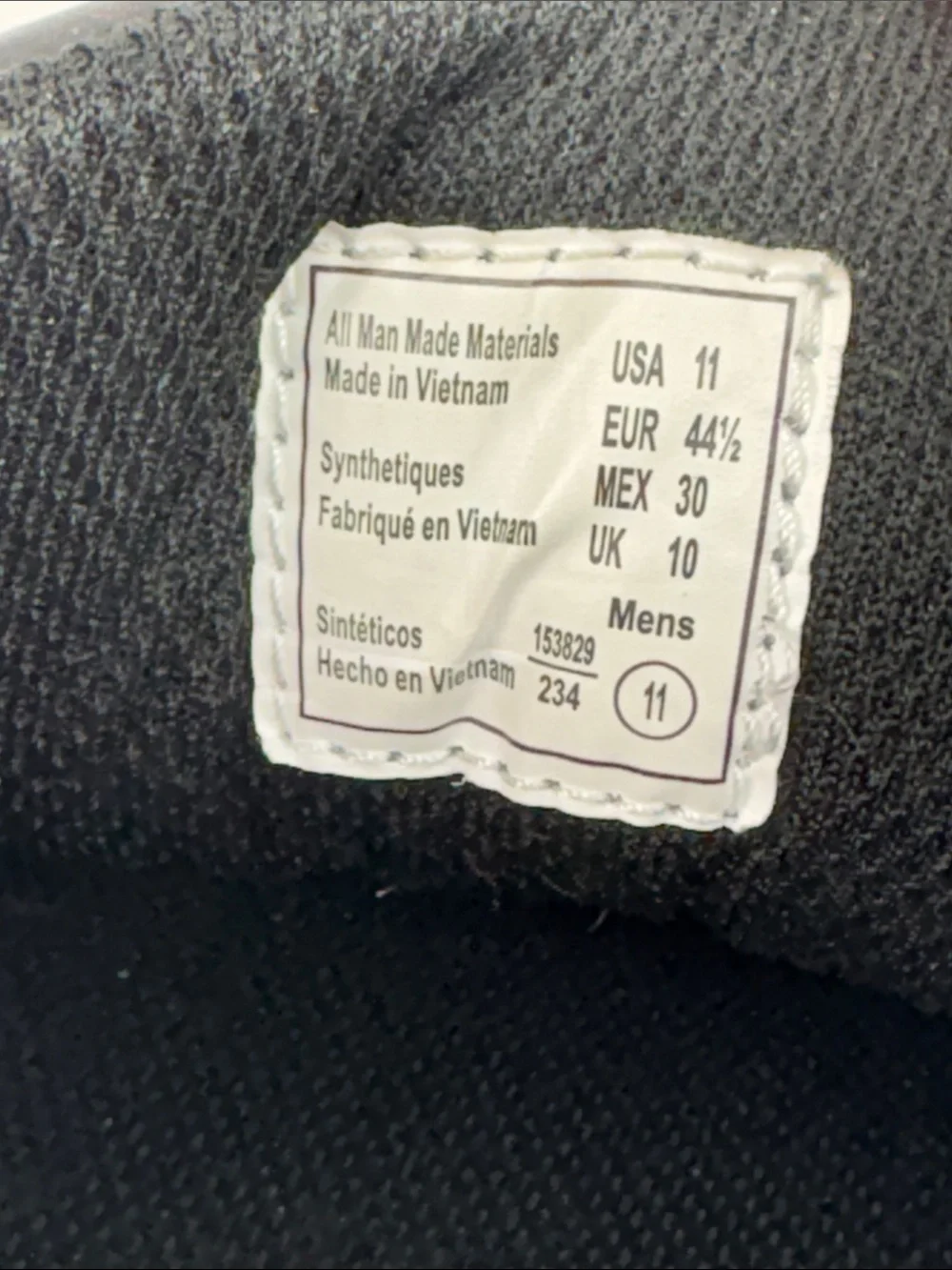 American‎ Eagle Sneakers Mens 11